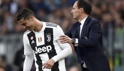 Kaiyun Sports-开云体育-阿莱格里：C罗昨天告知我 他不希望继续留在尤文