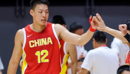 开云体育官方网-这是郭士强选的年轻国手？2分2板+正负值最低，球迷：球商真不行