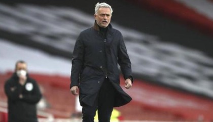 卡拉格：穆里尼奥在英超的时代已结束 他该去意甲