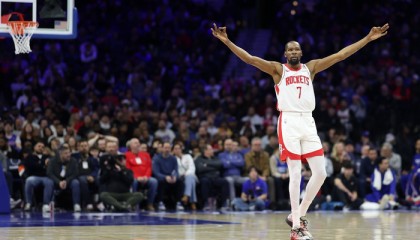 杜兰特持续爆发，并且创数据纪录，申京涅槃重生，再创巅峰|凯文·杜兰特|火箭|NBA常规赛|灰熊|孟菲斯灰熊_新浪体育_新浪新闻